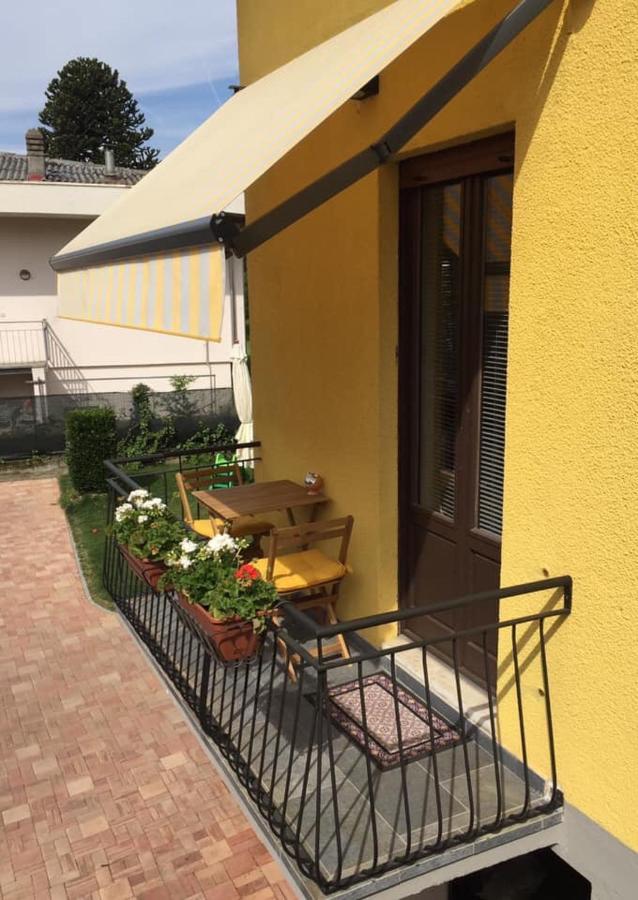 Il Gatto Stanco B&B Arona Esterno foto